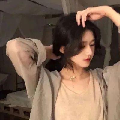 落尘职花孰难隐